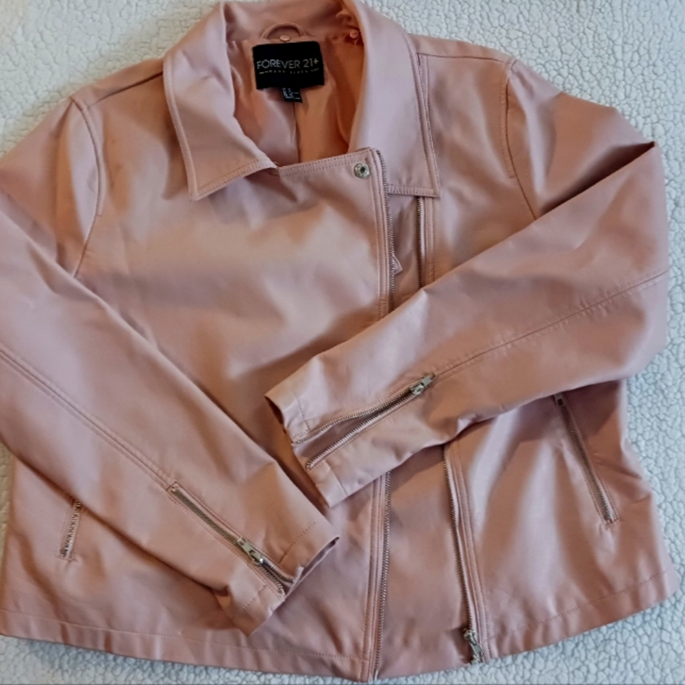 Leather Forever 21 3x jacket Light Pink 🩷